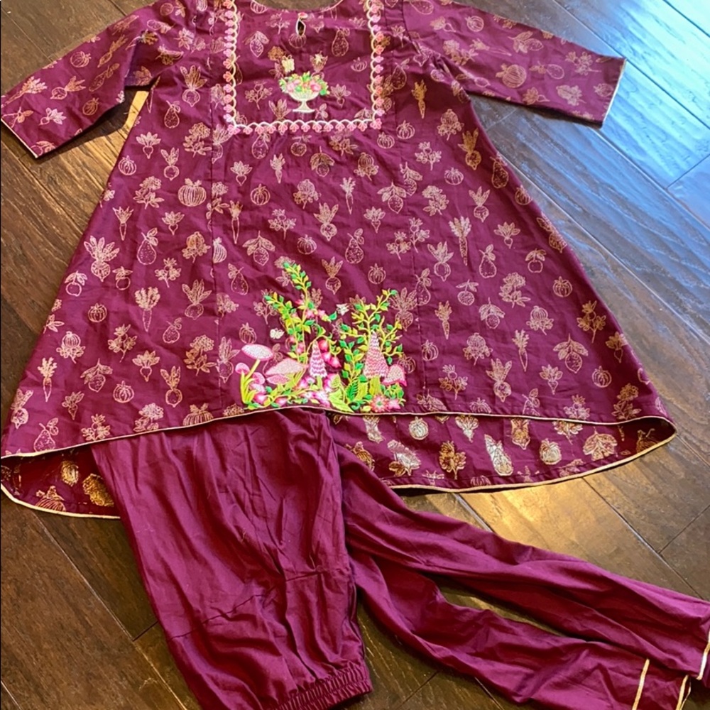 Girl’s Pakistani dress, Junaid Jamshed, size 10